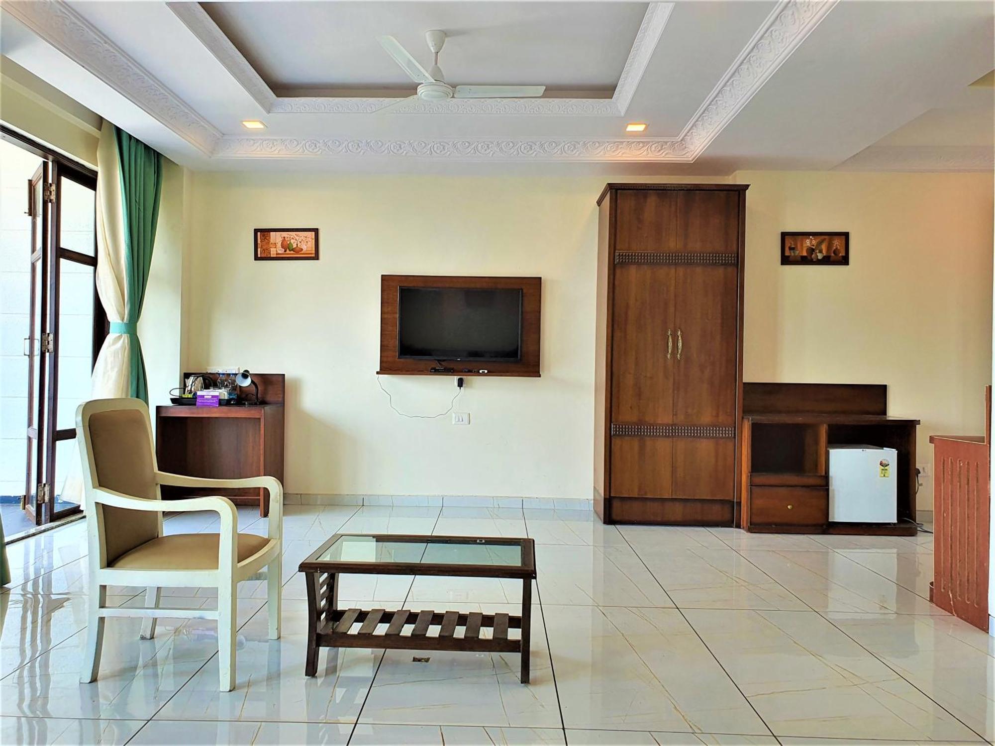 Vits Excellensea Karde Beach Dāpoli Esterno foto